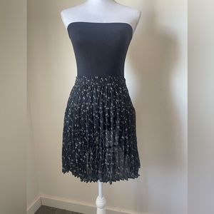Vintage Express Black Floral Tiered Pleated Mini Skirt